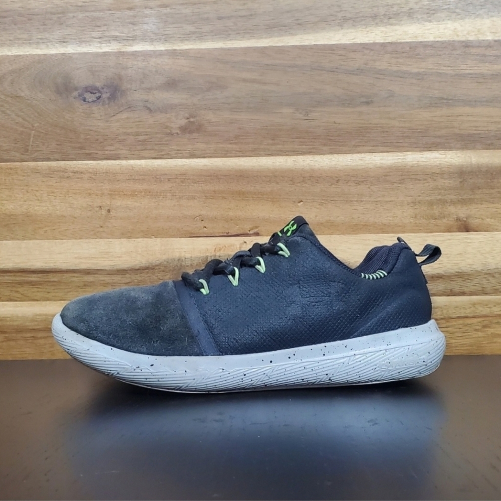 Under Armour UA Charged 24 7 Suede Shoes Kids Boys Size 4Y